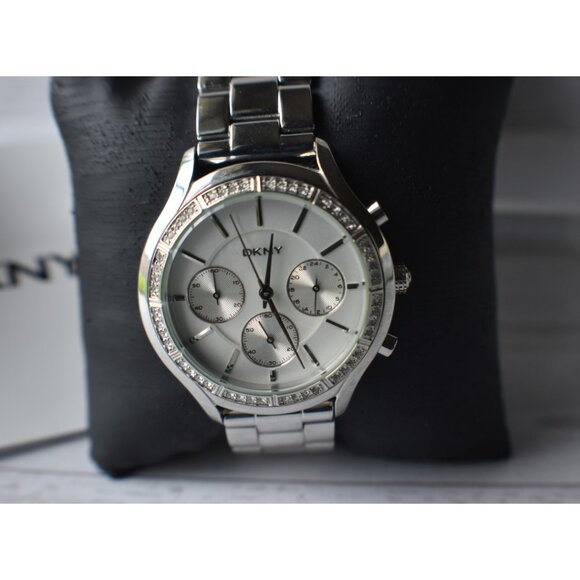 Preowned DKNY Chronograph Women’s Watch | Silver-Tone Stainless Steel main image 7